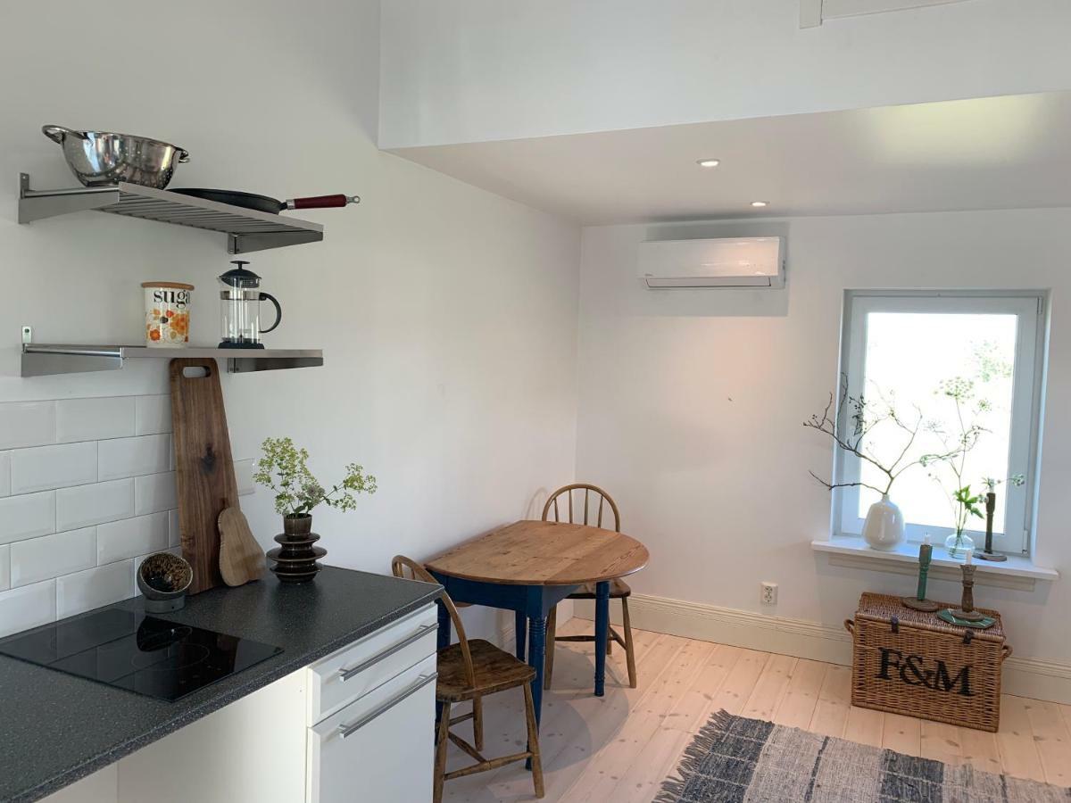 וארברג Station Bed And Kitchen Guesthouse מראה חיצוני תמונה
